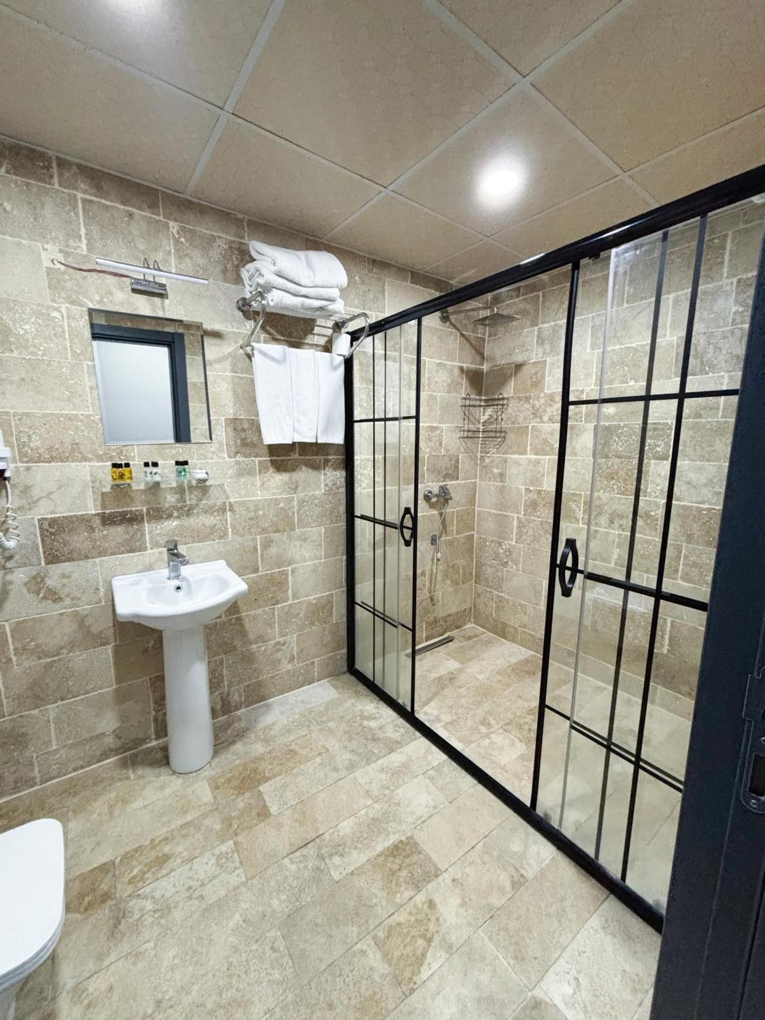 Whitestone Hotel 네브셰히르 외부 사진